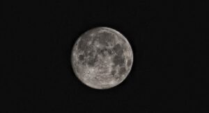 moon-416973