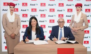emirates-brezilya-ve-arjantin-seferlerini-artirirken-azul-havayollari-ile-sadakat-programi-istirak-muahedesi-imzaladi-EJ9Whbf1.jpg