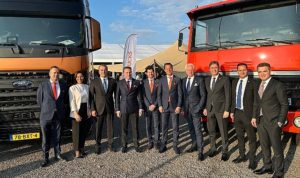 ford-trucks-hollanda-pazarina-girerek-benelux-yapilanmasini-tamamladi-gUXXgdzA.jpg