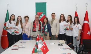 karsiyakadan-turkiyeye-ornek-is-birligi-hpv-asi-kampanyasi-basliyor-dwk1LOYN.jpg