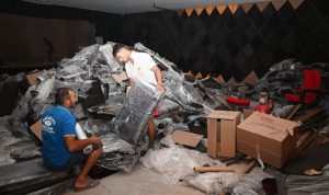 kemer-belediyesi-kultur-salonunda-calismalar-devam-ediyor-5if6MsIl.jpg