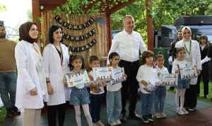 lokomotif-cocuk-koyu-birinci-mezunlarini-verdi-9phlwqeu.jpg