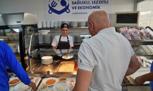 izmirde-ekonomik-krize-karsi-kent-lokantalari-aciliyor-XIYbfpvp.jpg