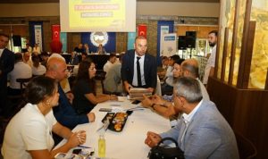 yeni-taksi-plakalari-antikkapida-sahiplerini-buldu-j4eOxZK6.jpg