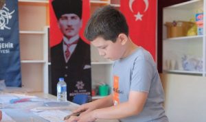 baskan-cercioglundan-gelecegin-muhendislerine-ilham-veren-model-ucak-kurslari-baslangici-j3rjS77R.jpg