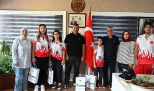 milli-sporculardan-baskan-topalogluna-samimi-ziyaret-pf7Ws93F.jpg