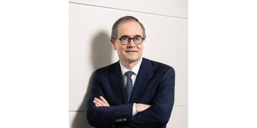 renaultun-yeni-donem-lideri-francois-provost-ile-guclu-bir-adim-6KsWPNa8.jpg