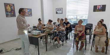 yenisehir-belediyesi-anne-ve-cocuk-egitimleriyle-gelismeye-devam-ediyor-SjkRXCU7.jpg