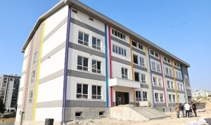 23-nisan-mahallesinde-okul-insaatinda-heyecanli-son-dokunuslar-buyuluyor-UeBOw8EK.jpg