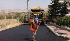 cankayada-yollar-yenileniyor-asfalt-calismalari-heyecanla-devam-ediyor-C7SPew5O.jpg