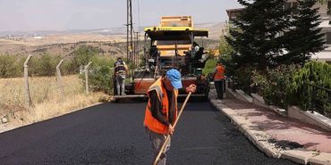 cankayada-yollar-yenileniyor-asfalt-calismalari-heyecanla-devam-ediyor-C7SPew5O.jpg