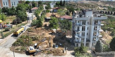 cayirovada-tehlike-sacan-riskli-yapilarin-yikim-heyecani-basladi-QO3f6bjB.jpg