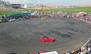 drift-alani-buyuk-bir-cosku-ile-resmen-acildi-3hxM48hJ.jpg