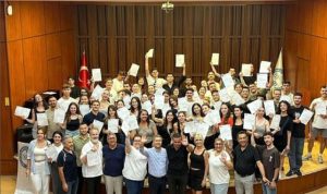 ege-universitesi-devlet-turk-musikisi-konservatuvarinin-uca-daglar-turnesi-etkinligi-KjkPrsWx.jpg