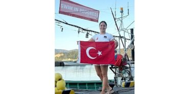 ege-universitesi-mezunu-milli-yuzucu-bengisu-avcinin-tarihi-bir-basarisi-daha-RI4F9Kp7.jpg