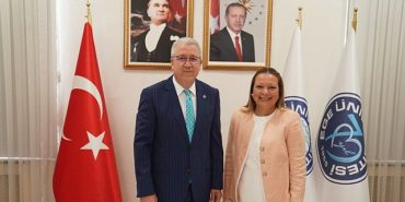 eunun-termal-anne-sutu-transfer-cantasi-yenilikci-bulusu-faydali-model-olarak-tescillendi-qHSHALSd.jpg
