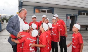 gunesli-yaz-gunleriyle-canikte-yaz-dolu-dizgin-e3FKJKPX.jpg