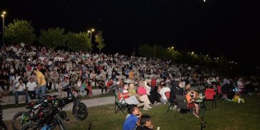 kahramankazanda-yesilcam-ruzgari-esiyor-turk-sinemasinin-parlayan-yildizi-AgvshqwY.jpg