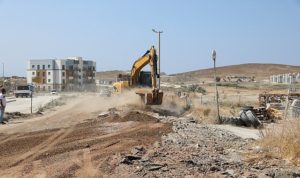 seferihisarda-muhtesem-yenileme-2-kilometrelik-yol-calismasi-basladi-vvmMYJe2.jpg