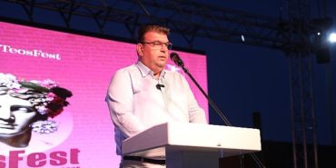 teosfest-basladi-seferihisarda-sanatin-bulusma-noktasi-sanatcilar-sehri-riGGhrVA.jpg
